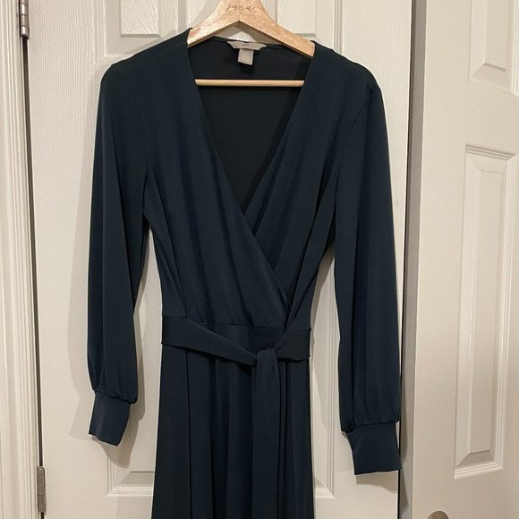 H&M Long Sleeved Dark Dress - Size M - Picture 1 of 2